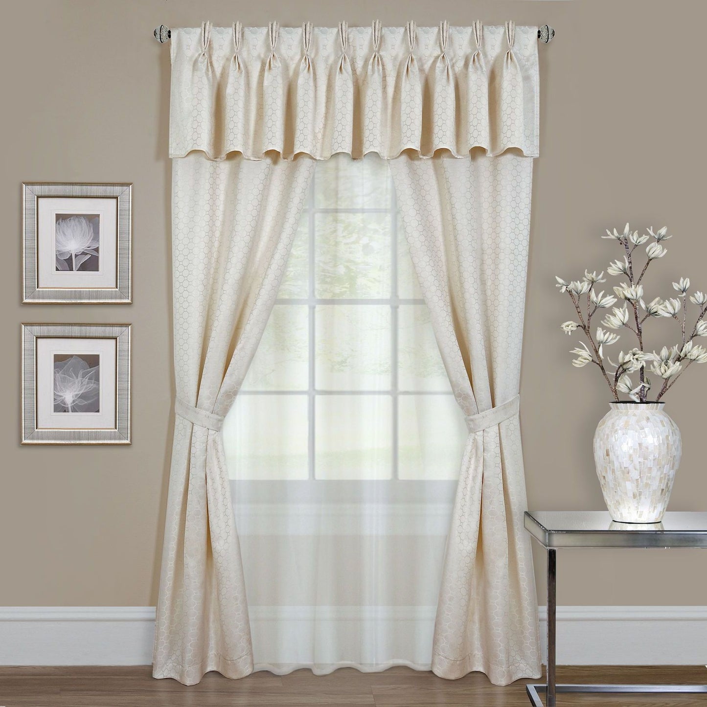Traditional Elegance Lorraine 6 Pc Window Curtain Set - 55x84 - Ivory